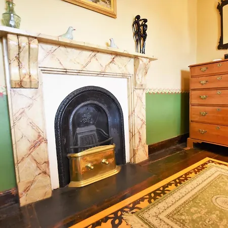 3 Bed In Polruan Pc032 * Fowey