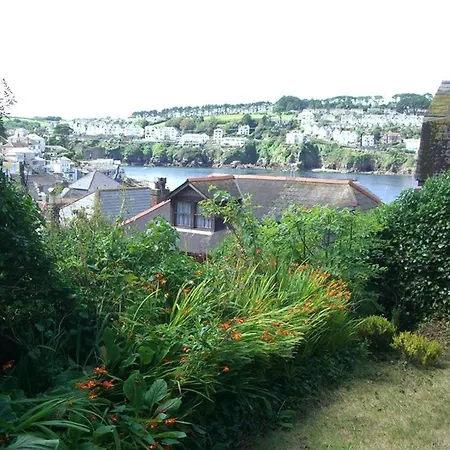 3 Bed In Polruan Pc032 * Fowey